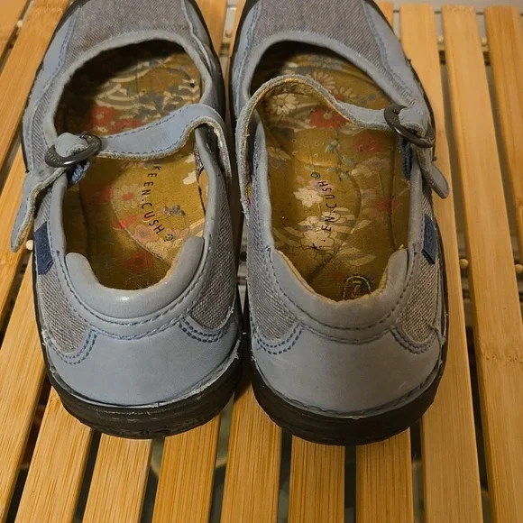 Keen ice blue suede Mary Janes - Picture 5 of 8